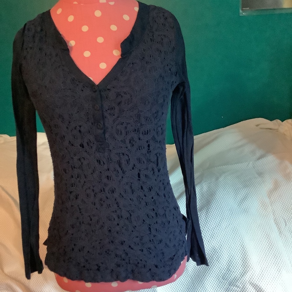 Rue 21 Top Women’s Navy Blue Lace top Size M